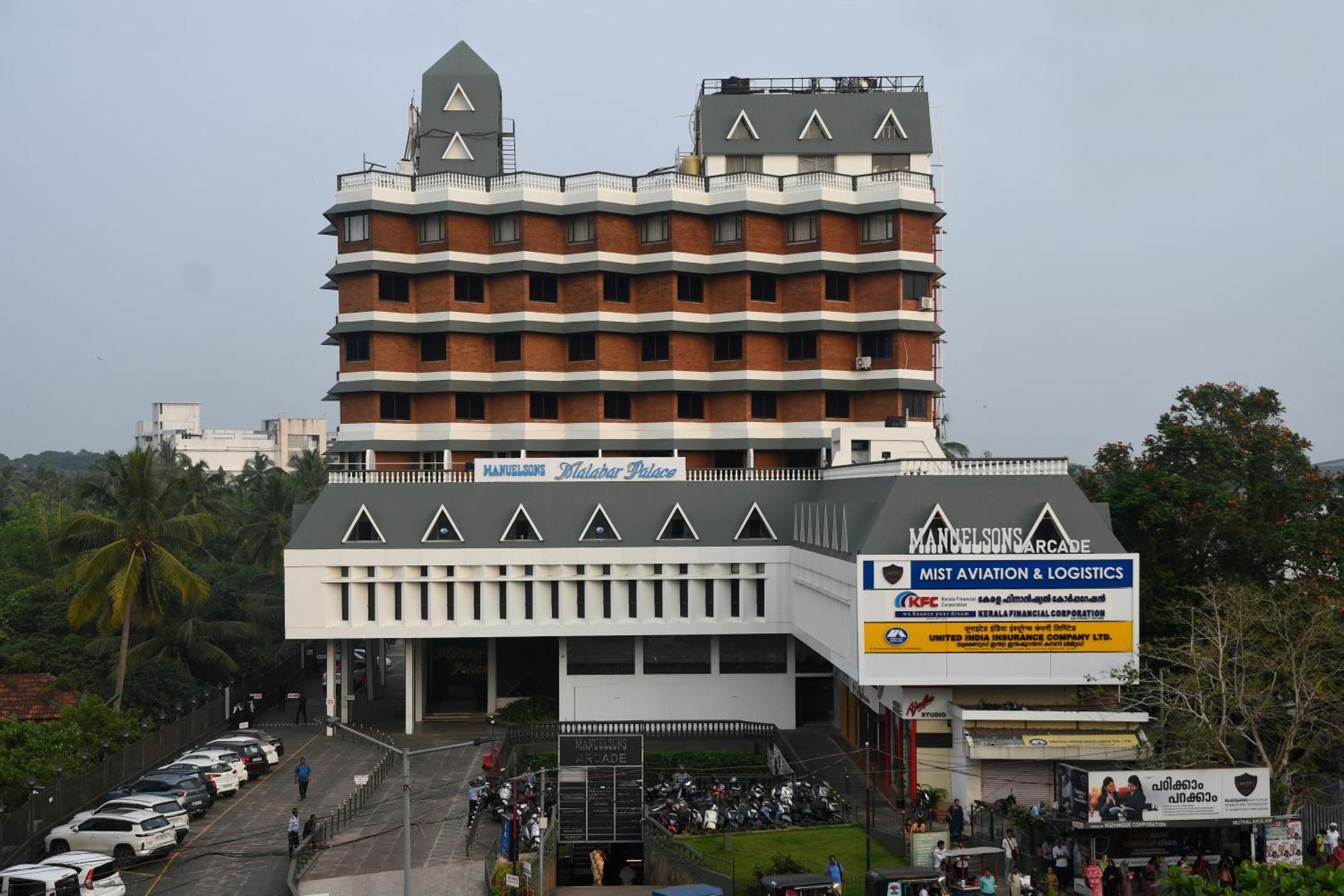 Manuelsons Malabar Palace Kozhikode Exterior foto